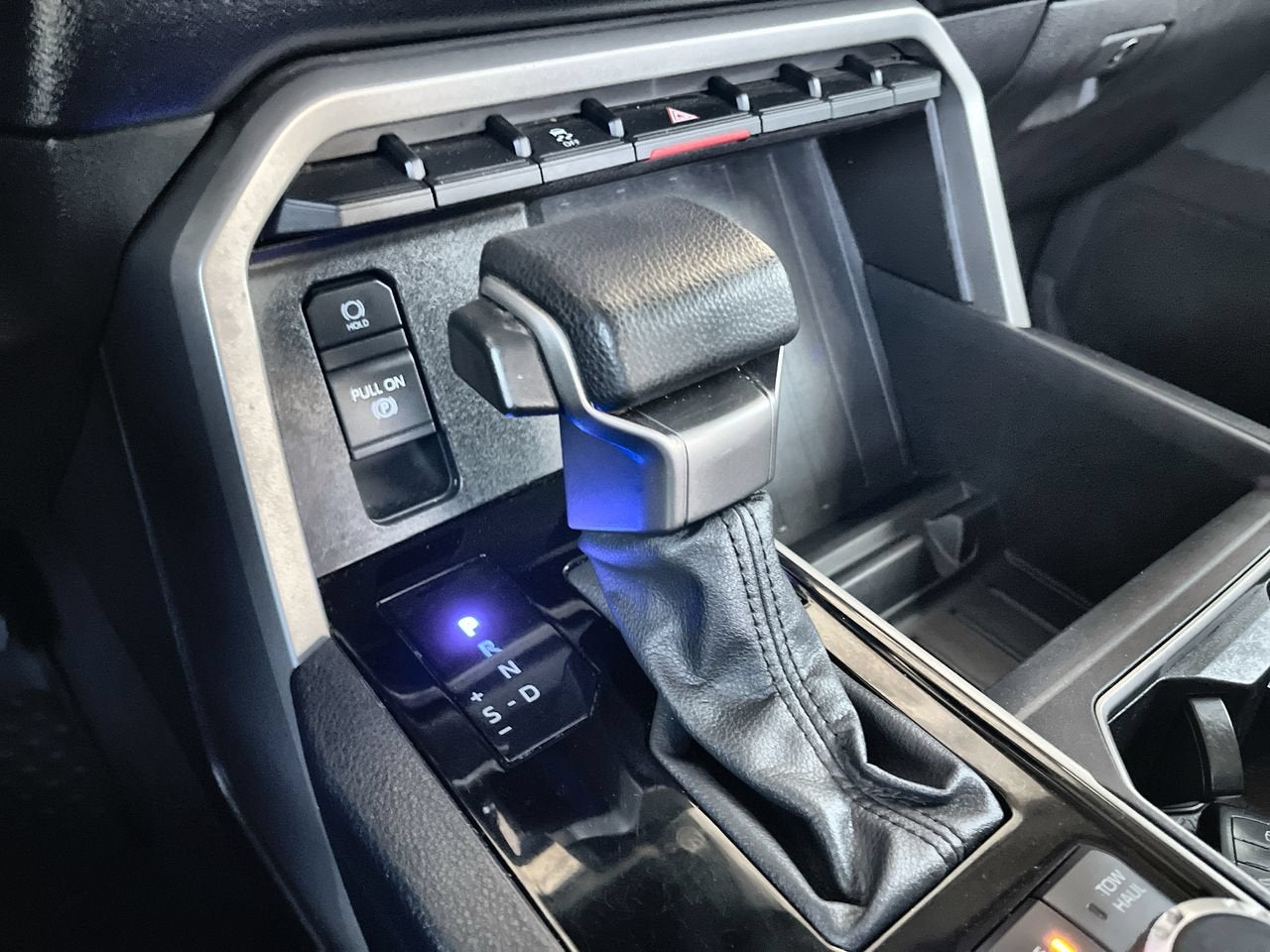 2024 Toyota Tundra 4WD SR5