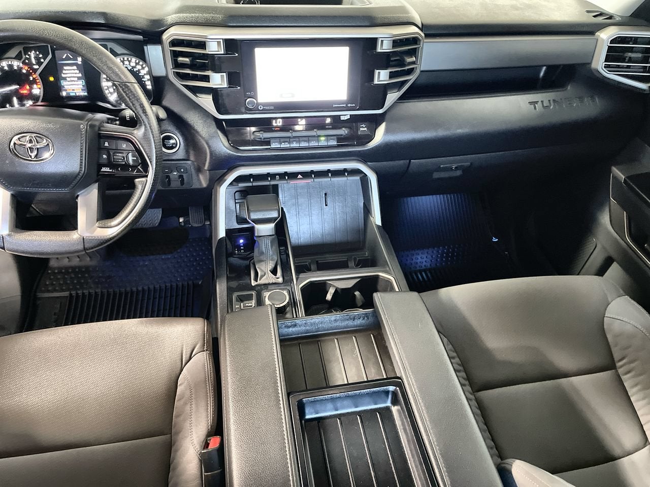 2024 Toyota Tundra 4WD SR5