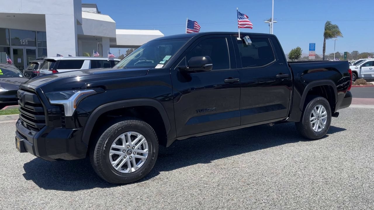 2024 Toyota Tundra 4WD SR5