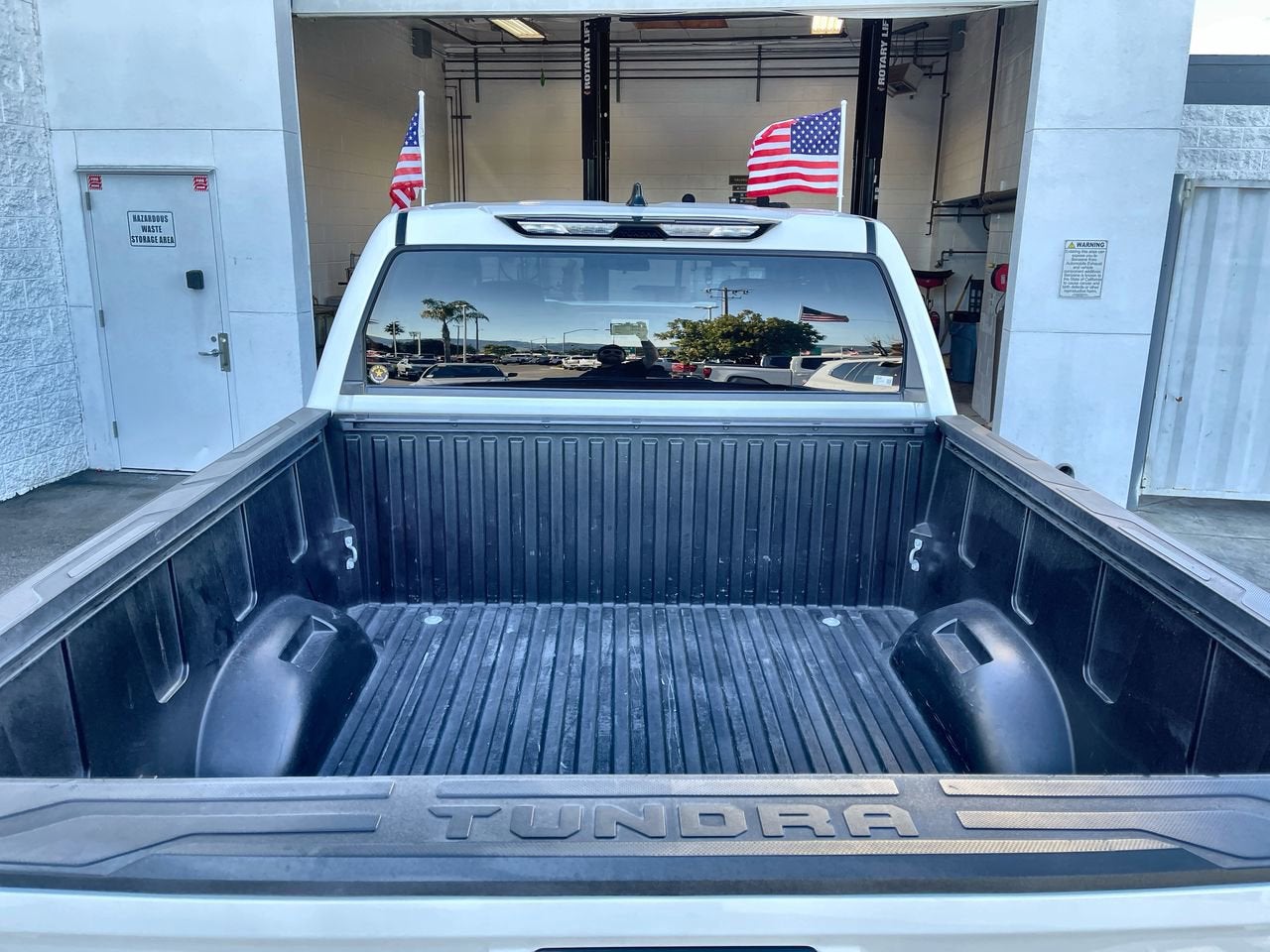 2023 Toyota Tundra 4WD SR5