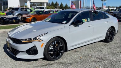 2024 Kia K5 GT-Line