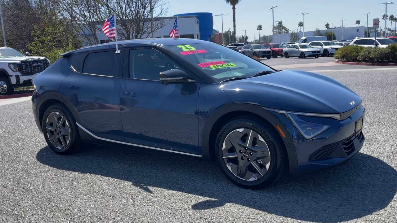 2025 Kia EV6 Light Long Range