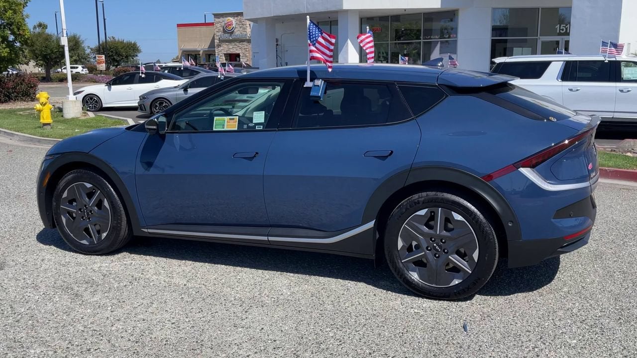 2025 Kia EV6 Light Long Range