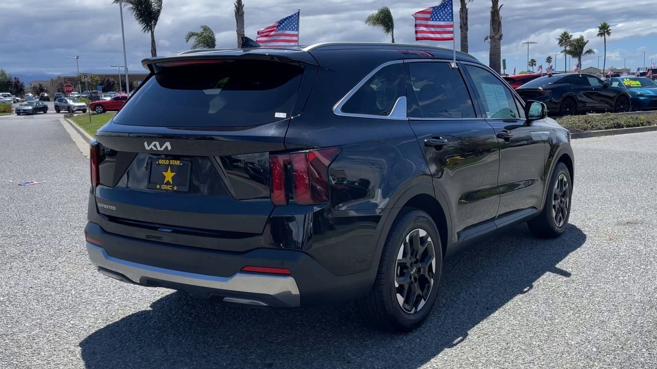 2024 Kia Sorento S