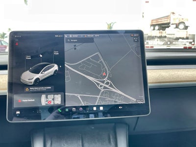 2022 Tesla Model 3 RWD