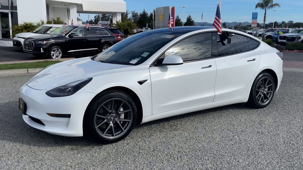 2022 Tesla Model 3 RWD