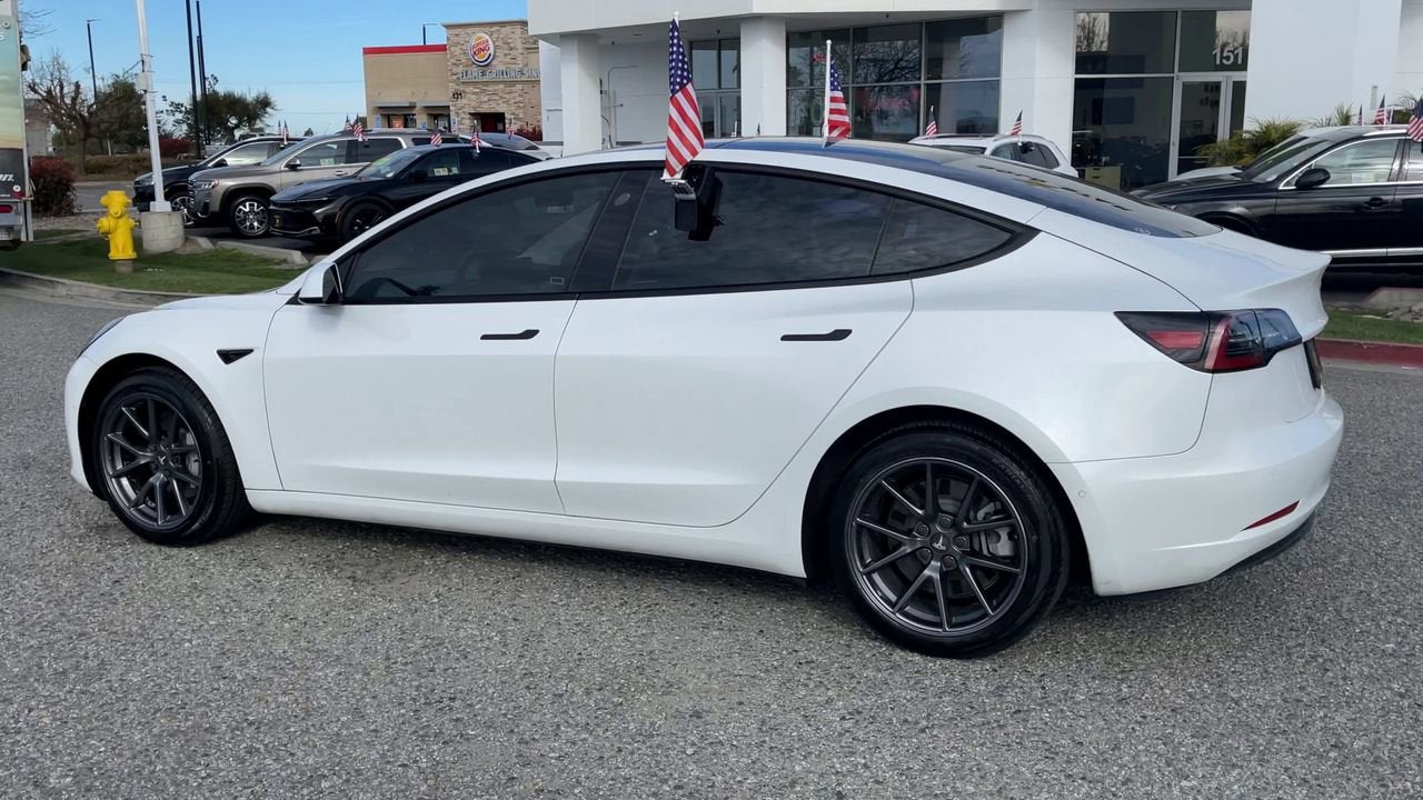 2022 Tesla Model 3 RWD