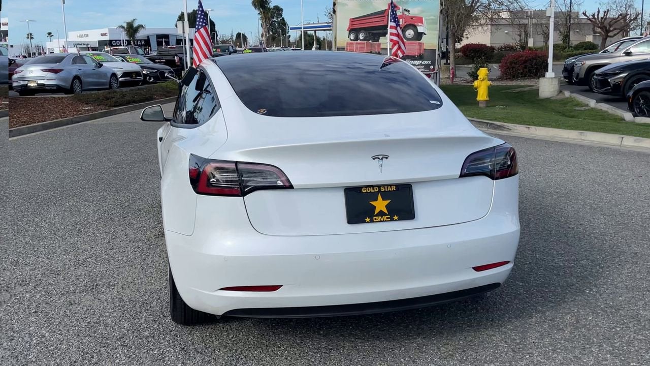 2022 Tesla Model 3 RWD