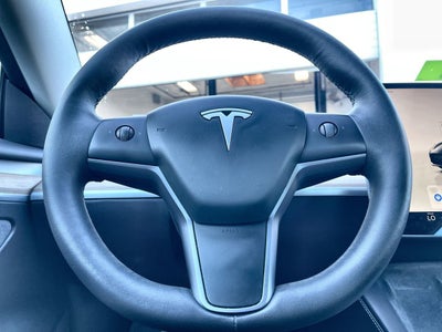 2023 Tesla Model 3 RWD