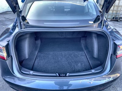 2023 Tesla Model 3 RWD