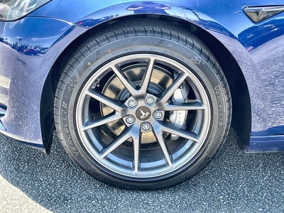 2023 Tesla Model 3 RWD