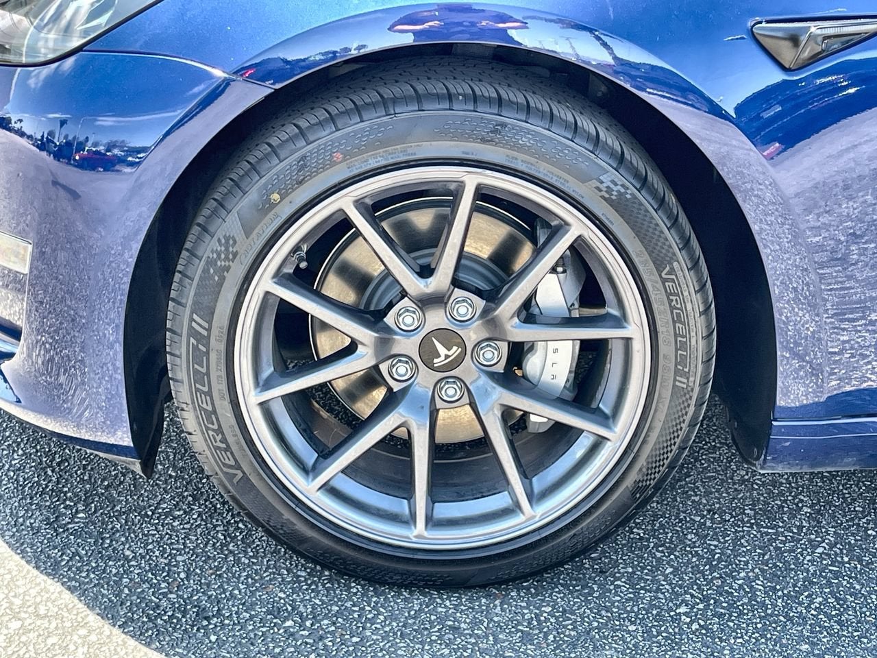 2023 Tesla Model 3 RWD