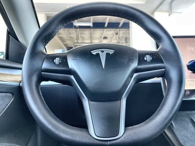 2023 Tesla Model 3 RWD
