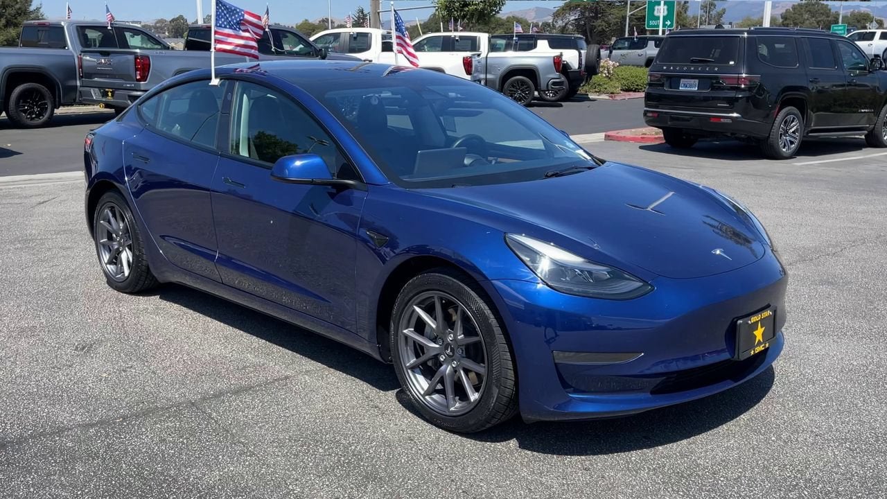2023 Tesla Model 3 RWD
