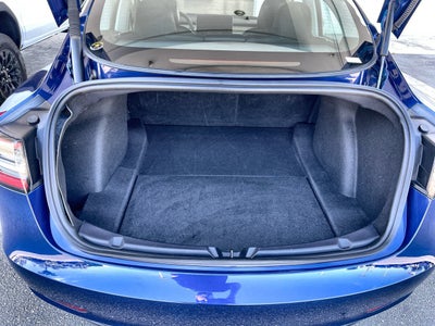 2023 Tesla Model 3 RWD
