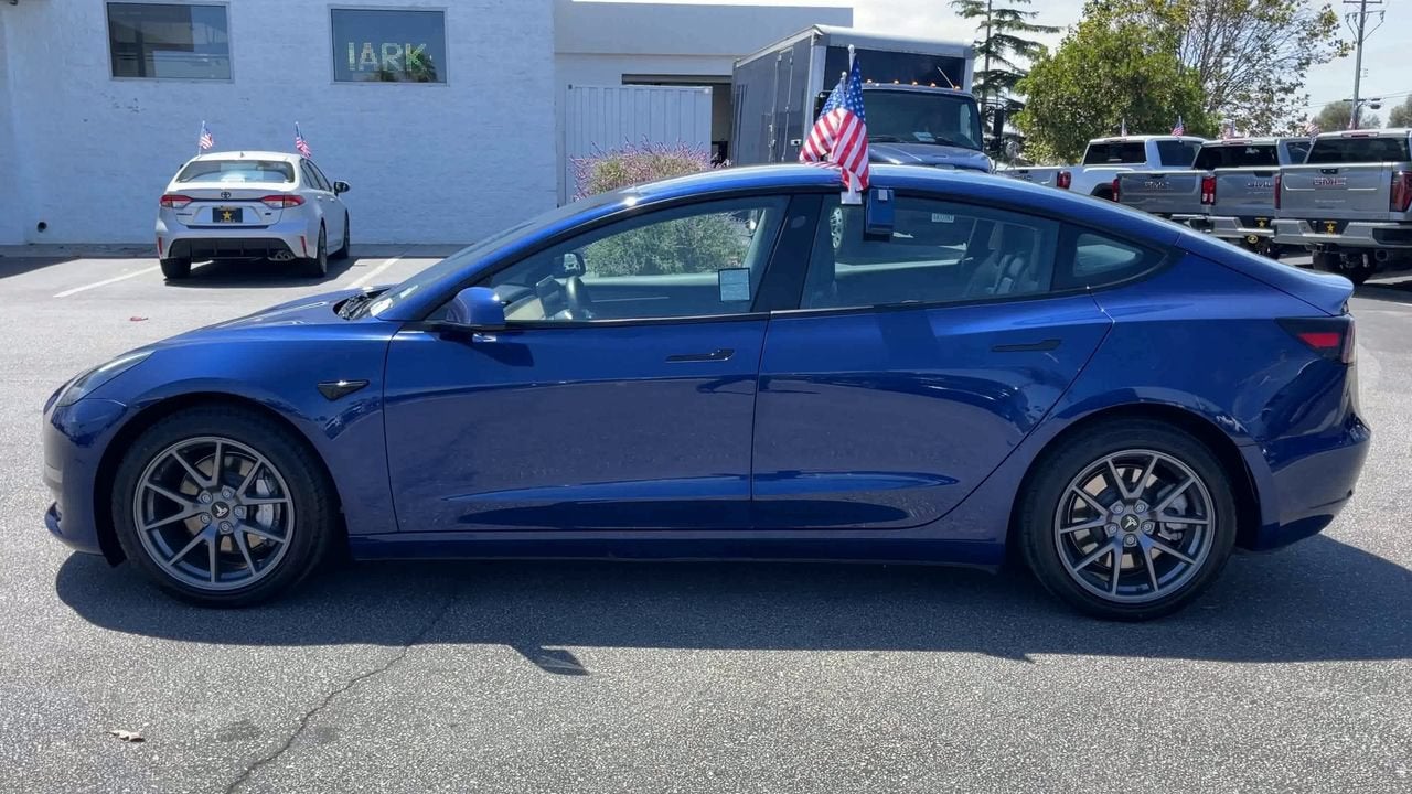 2023 Tesla Model 3 RWD