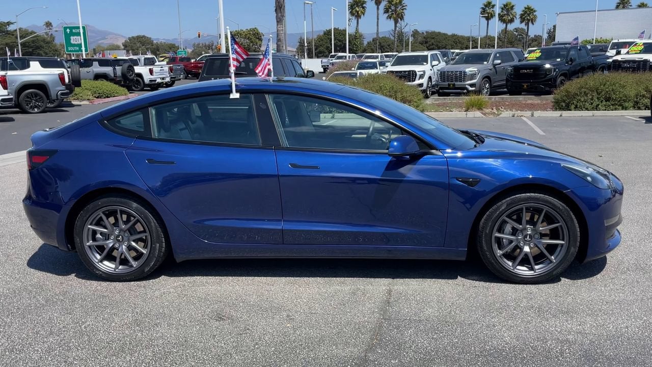2023 Tesla Model 3 RWD