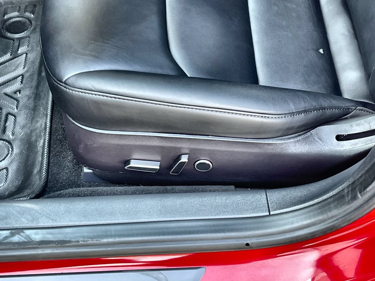 2023 Tesla Model 3 RWD