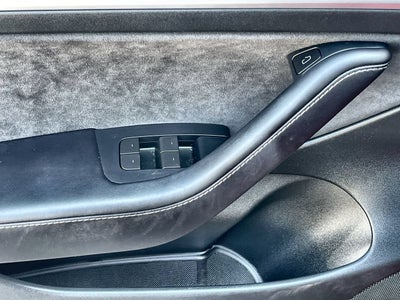 2023 Tesla Model 3 RWD