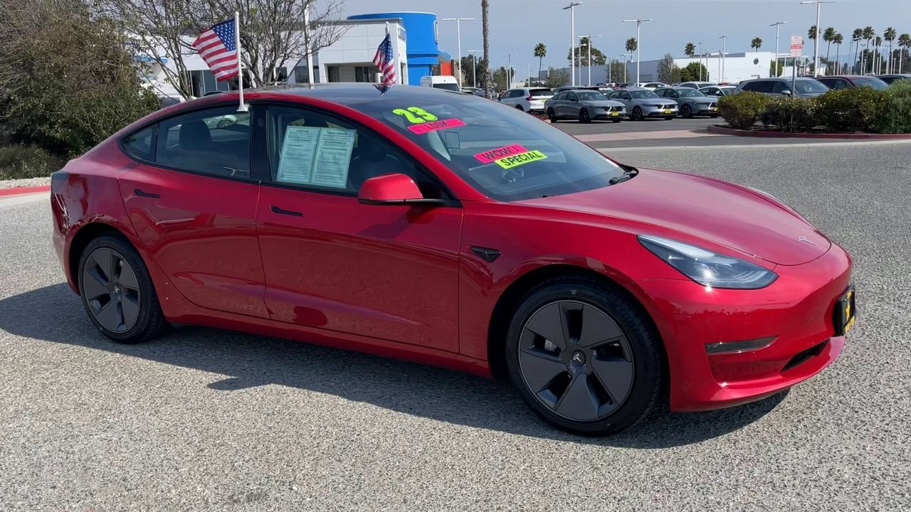 2023 Tesla Model 3 RWD