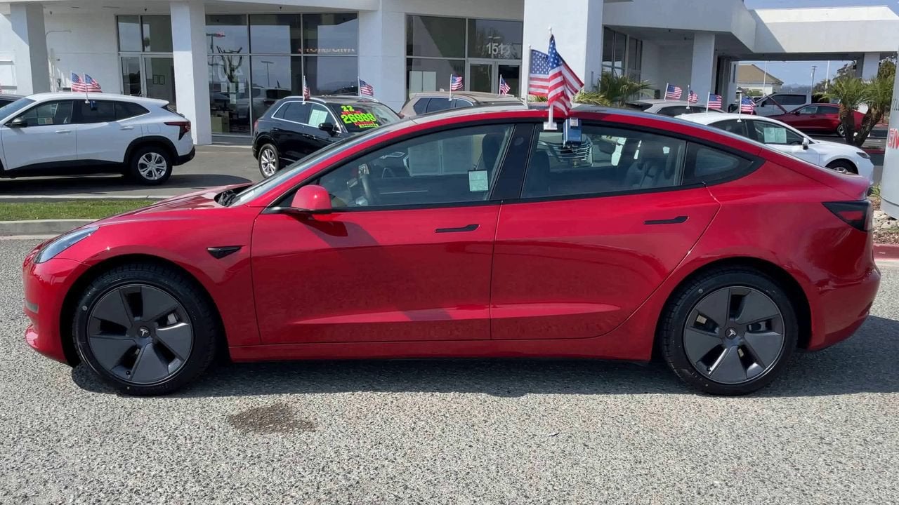 2023 Tesla Model 3 RWD