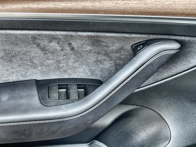 2023 Tesla Model 3 RWD