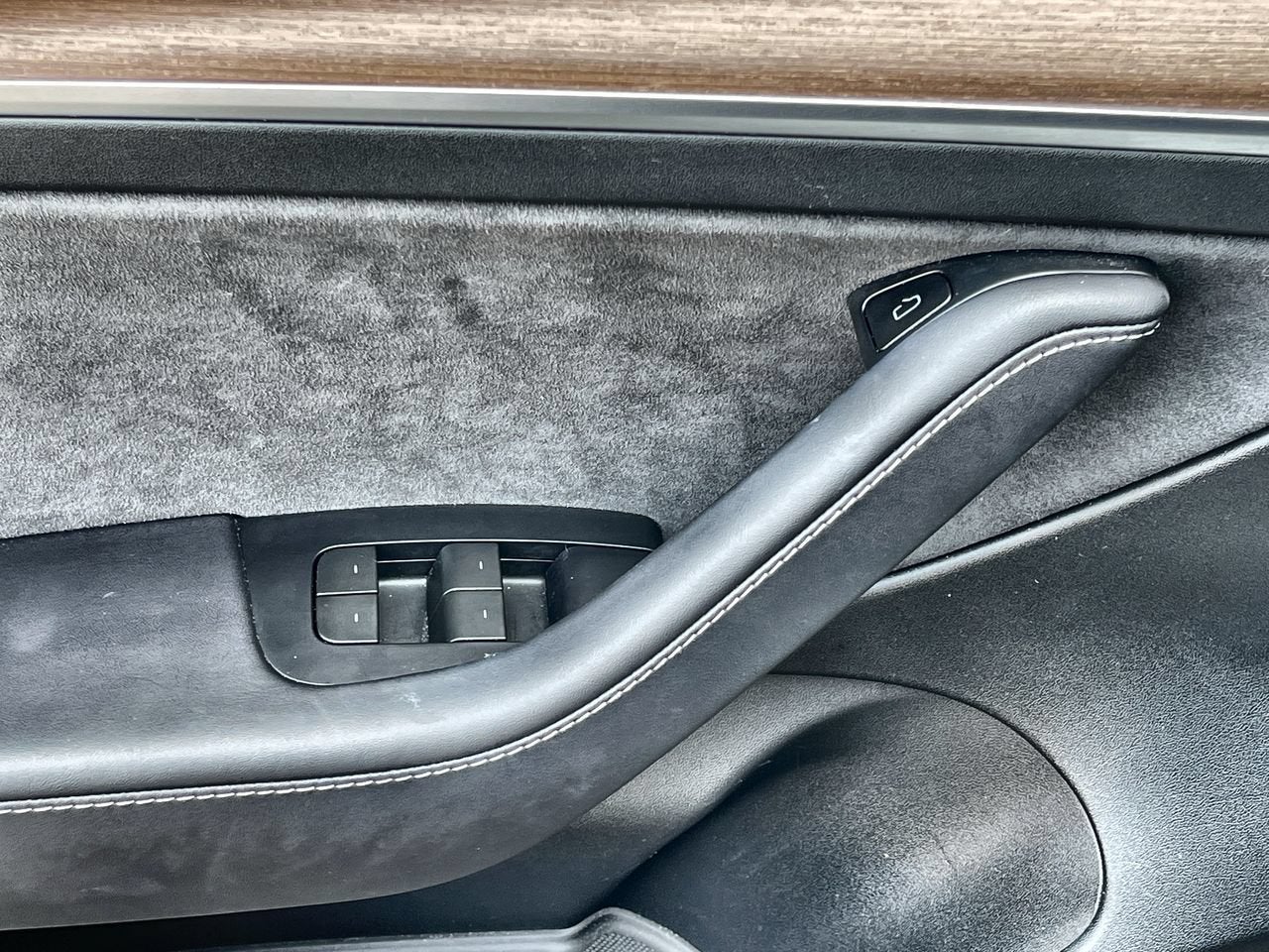2023 Tesla Model 3 RWD