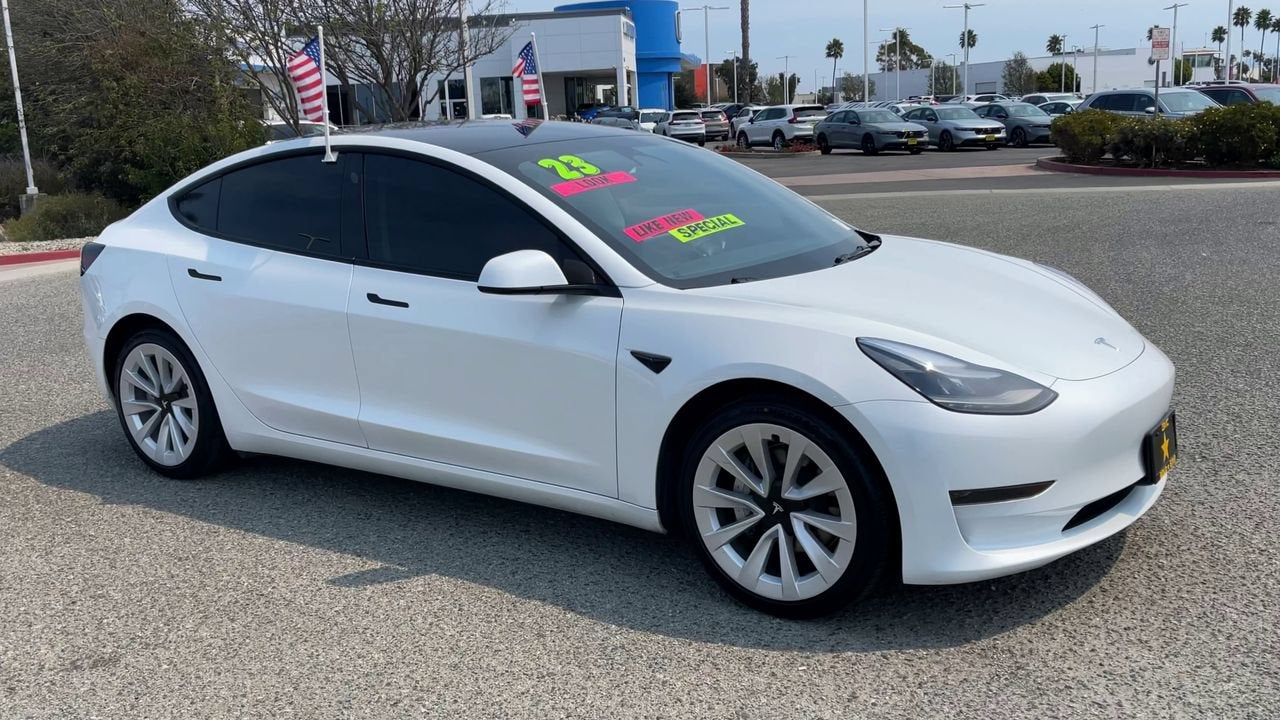2023 Tesla Model 3 RWD