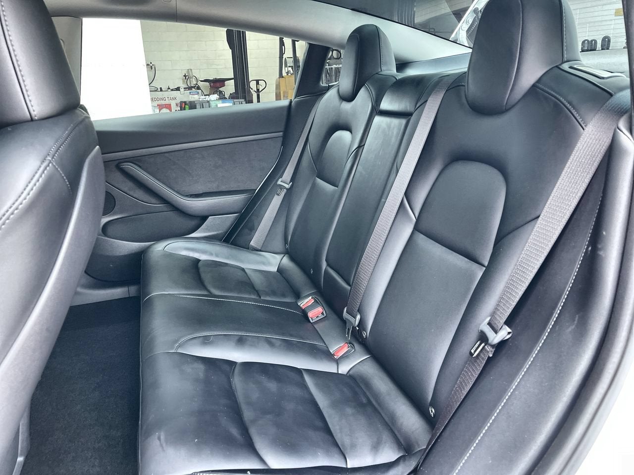 2023 Tesla Model 3 RWD