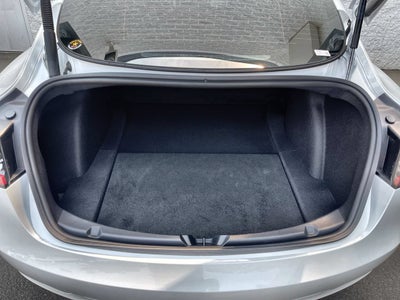 2023 Tesla Model 3 RWD