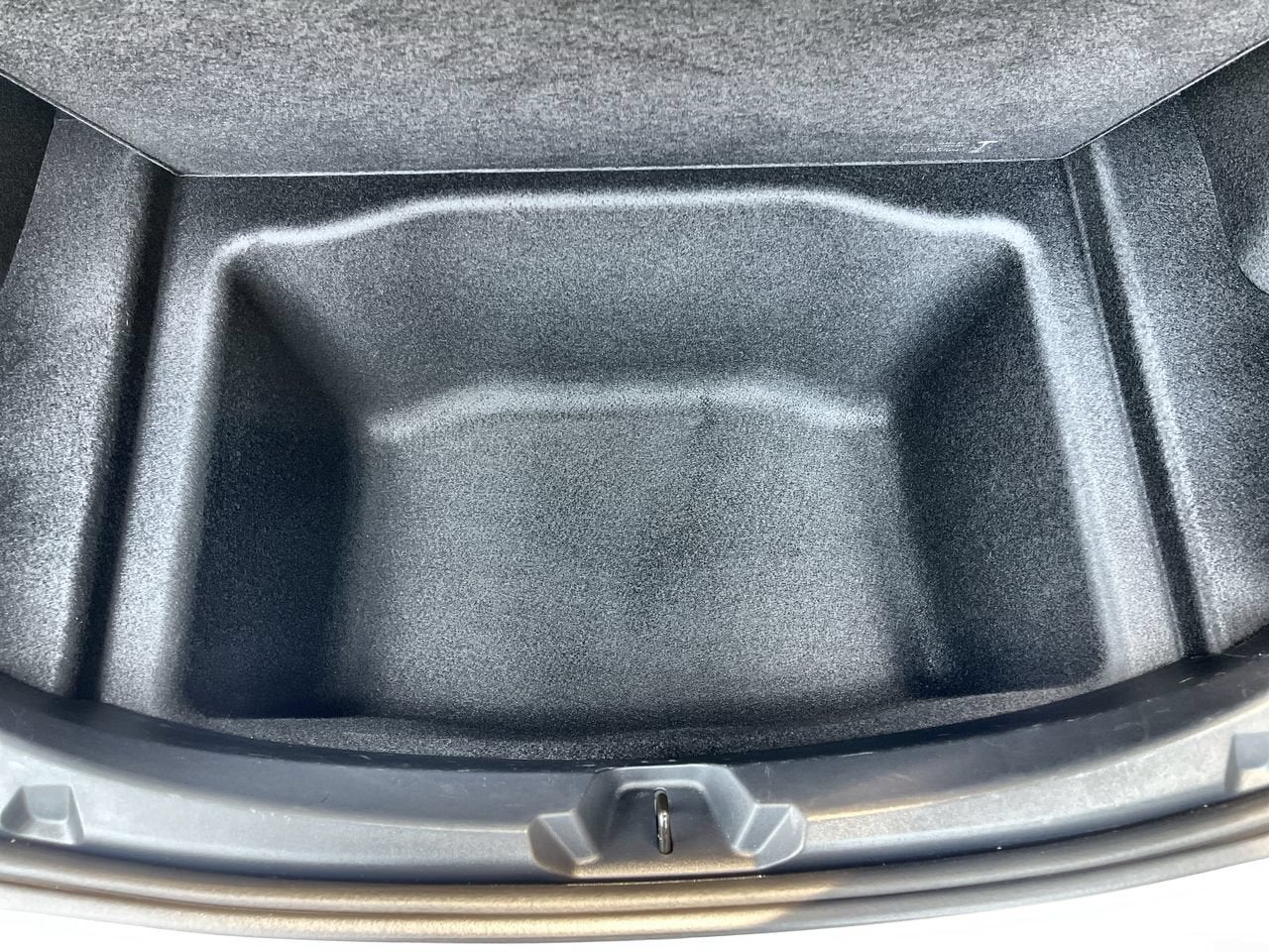 2023 Tesla Model 3 RWD