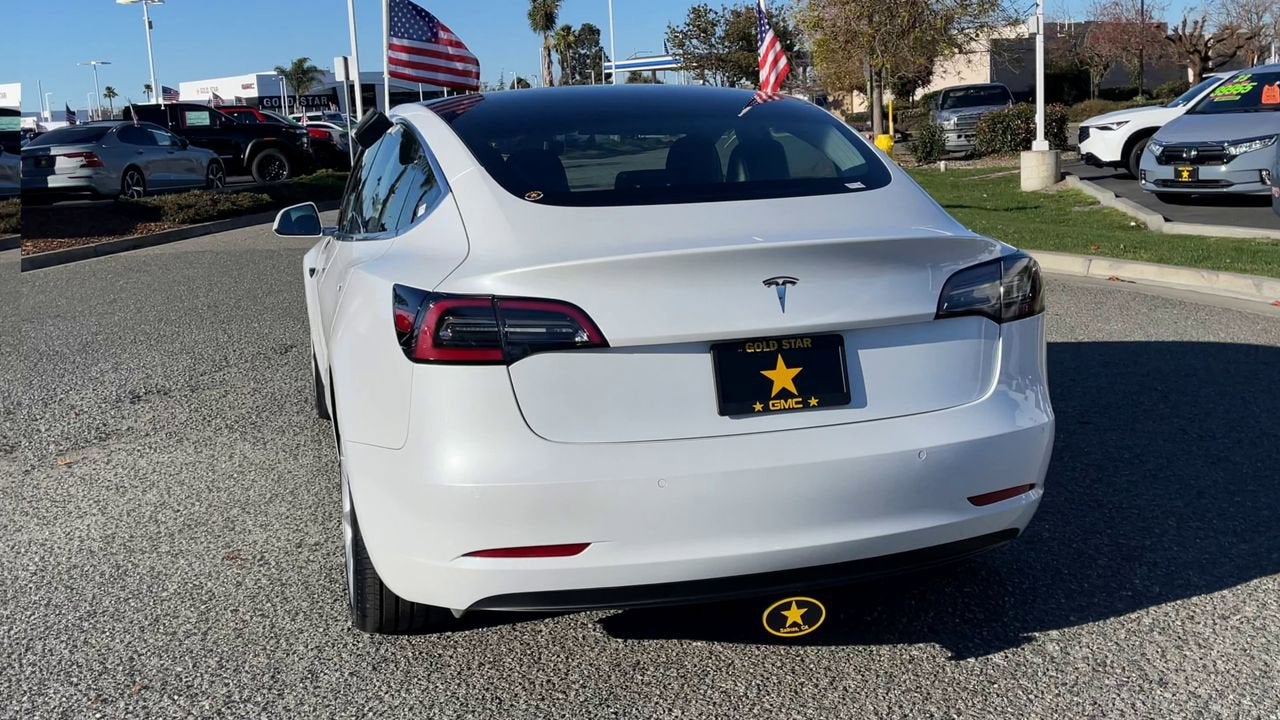 2020 Tesla Model 3 Standard Range Plus