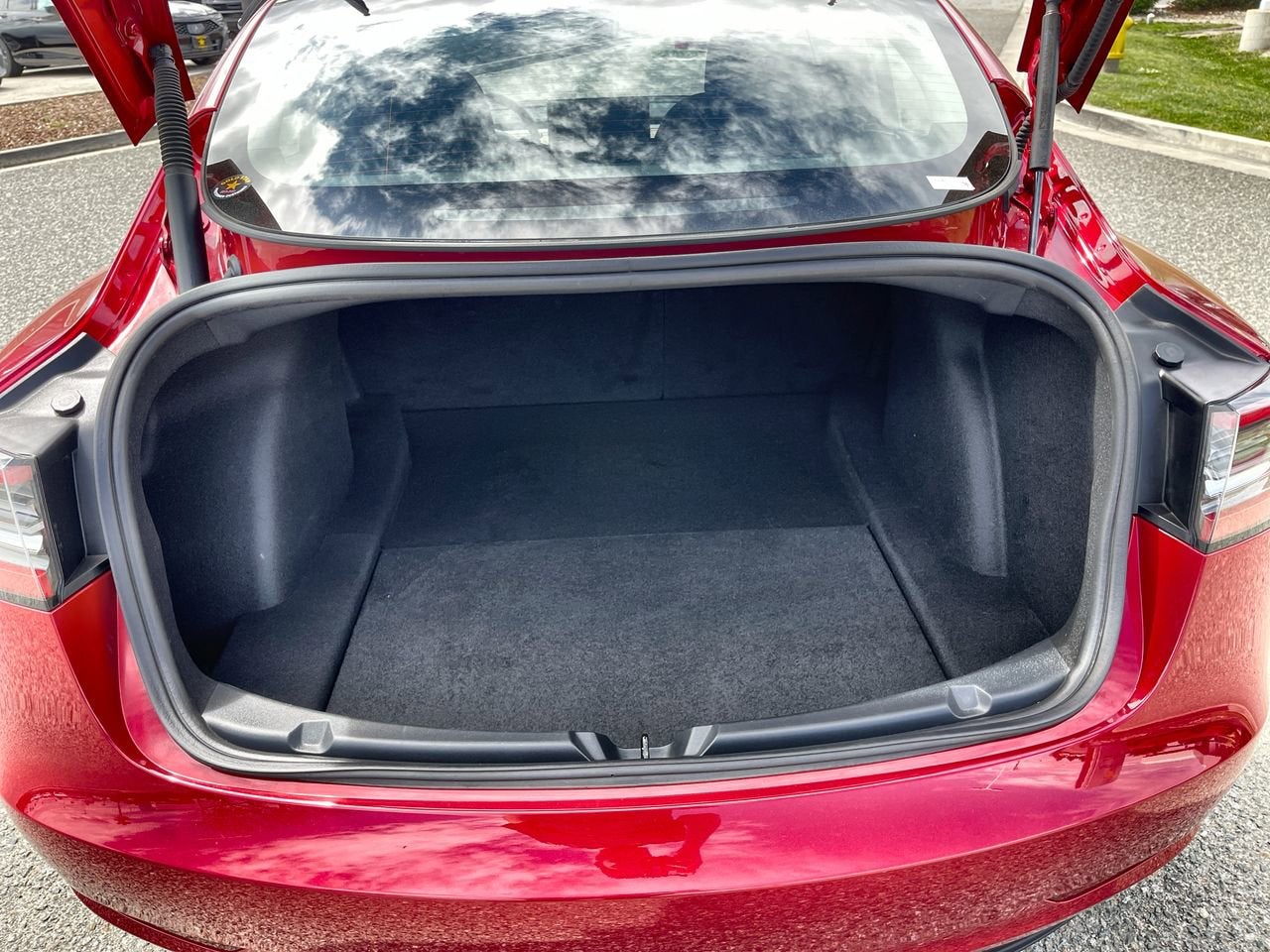 2023 Tesla Model 3 Performance