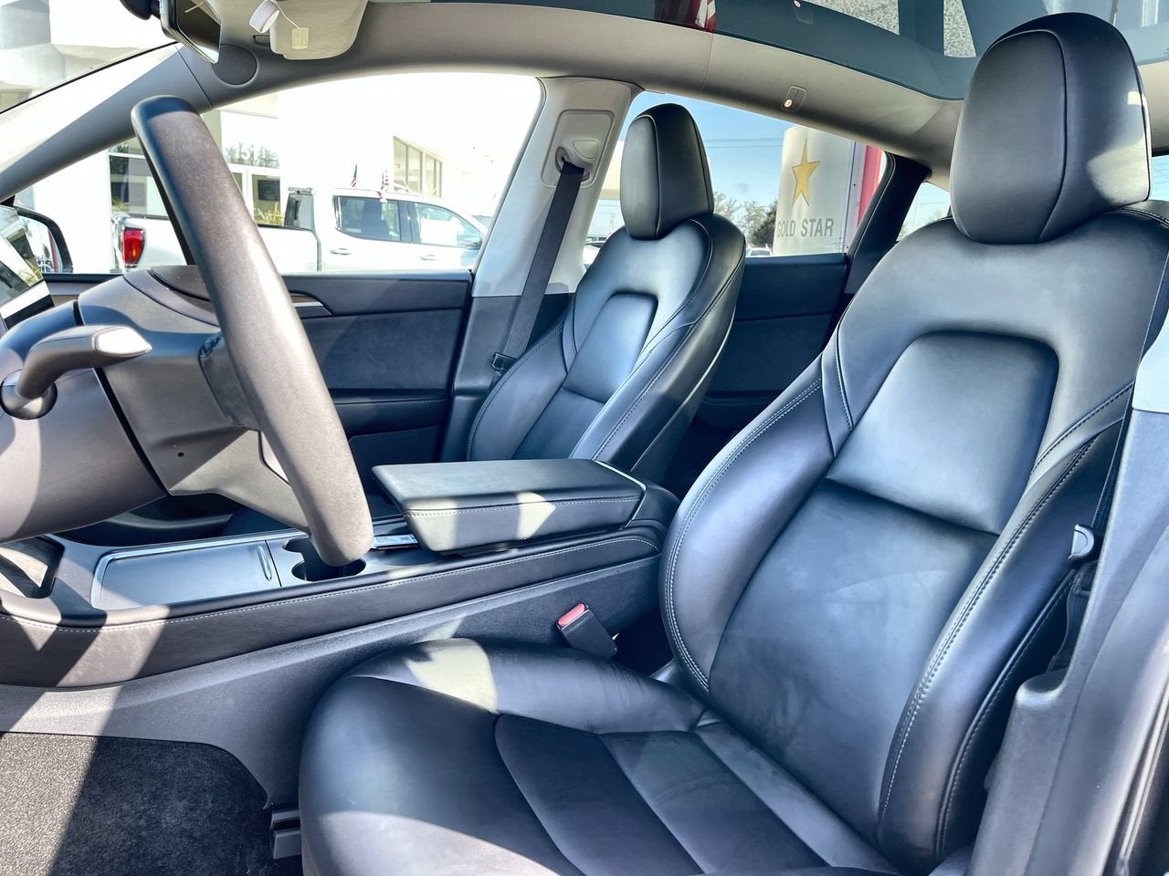 2025 Tesla Model Y Long Range