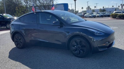 2025 Tesla Model Y Long Range