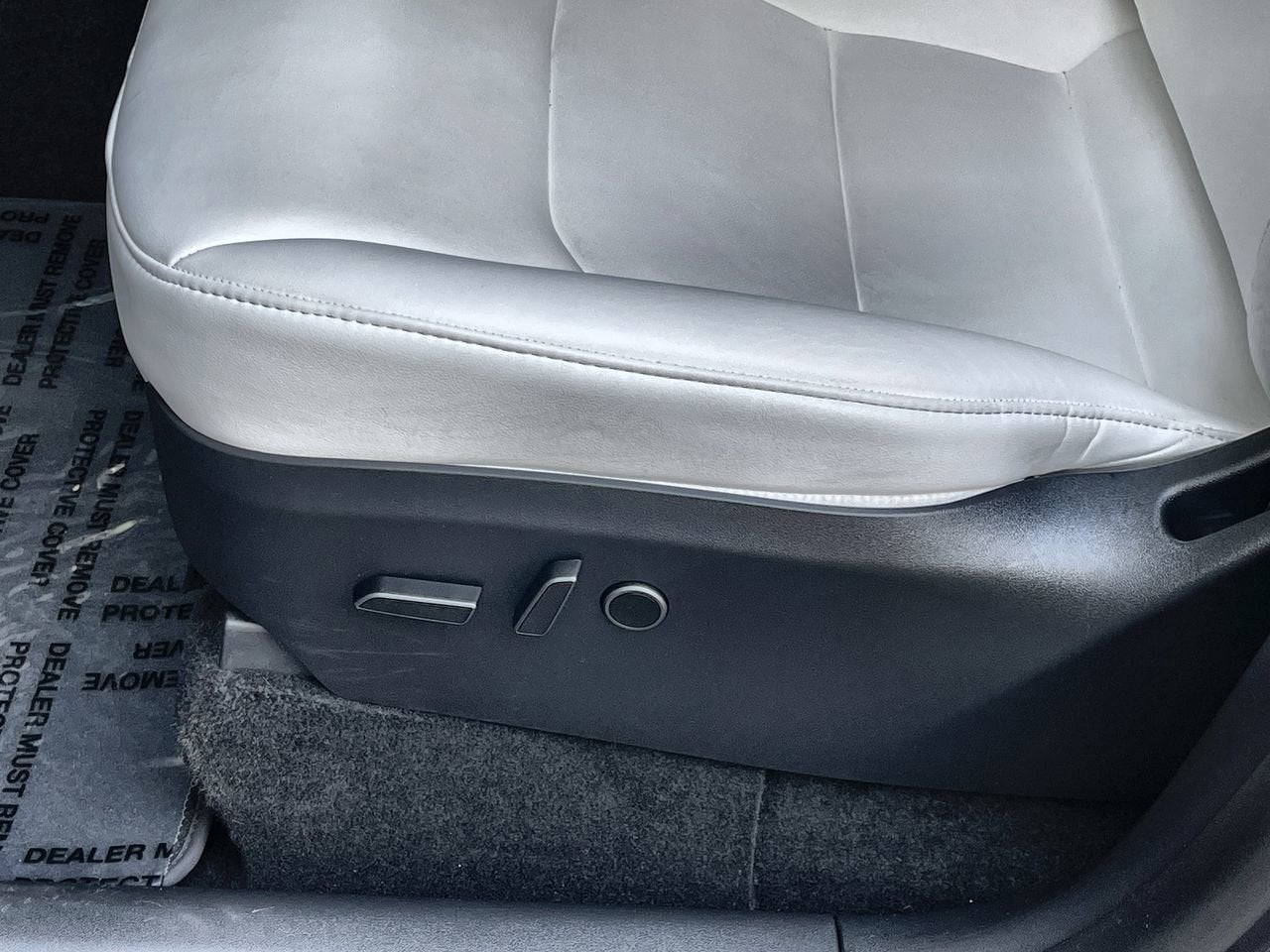 2023 Tesla Model Y RWD
