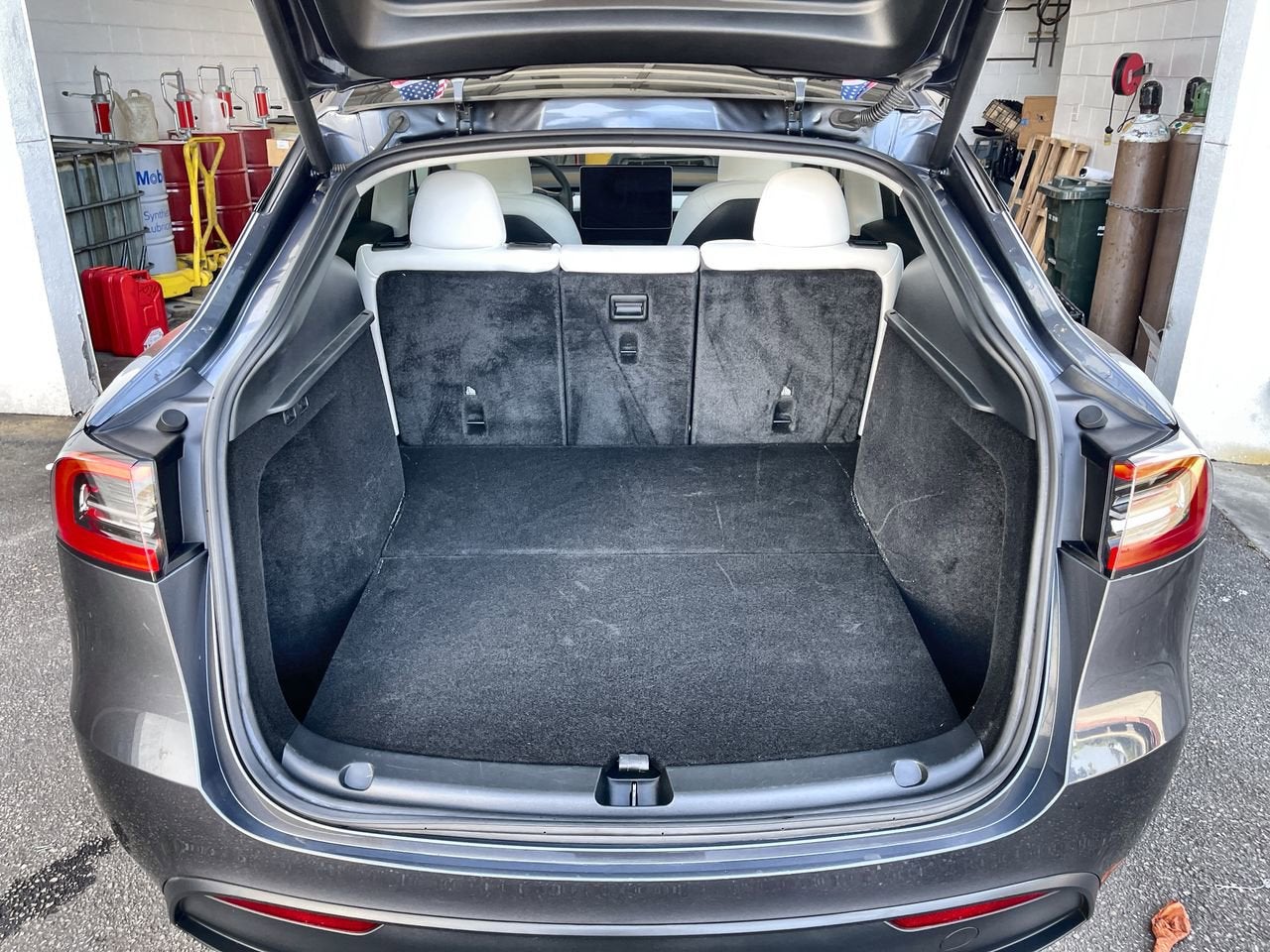 2023 Tesla Model Y RWD