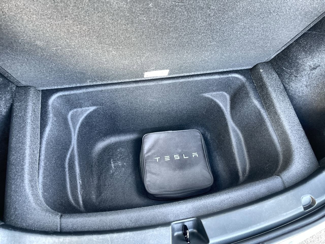2023 Tesla Model Y RWD