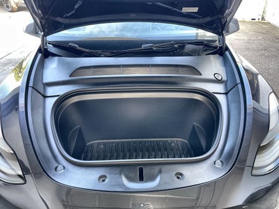 2023 Tesla Model Y RWD