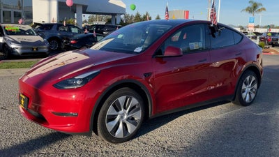 2023 Tesla Model Y Long Range