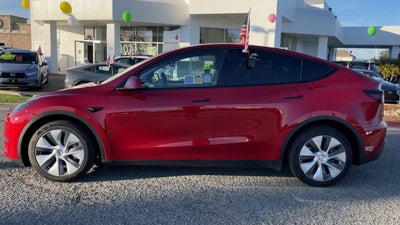 2023 Tesla Model Y Long Range