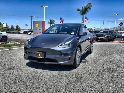 2024 Tesla Model Y Long Range