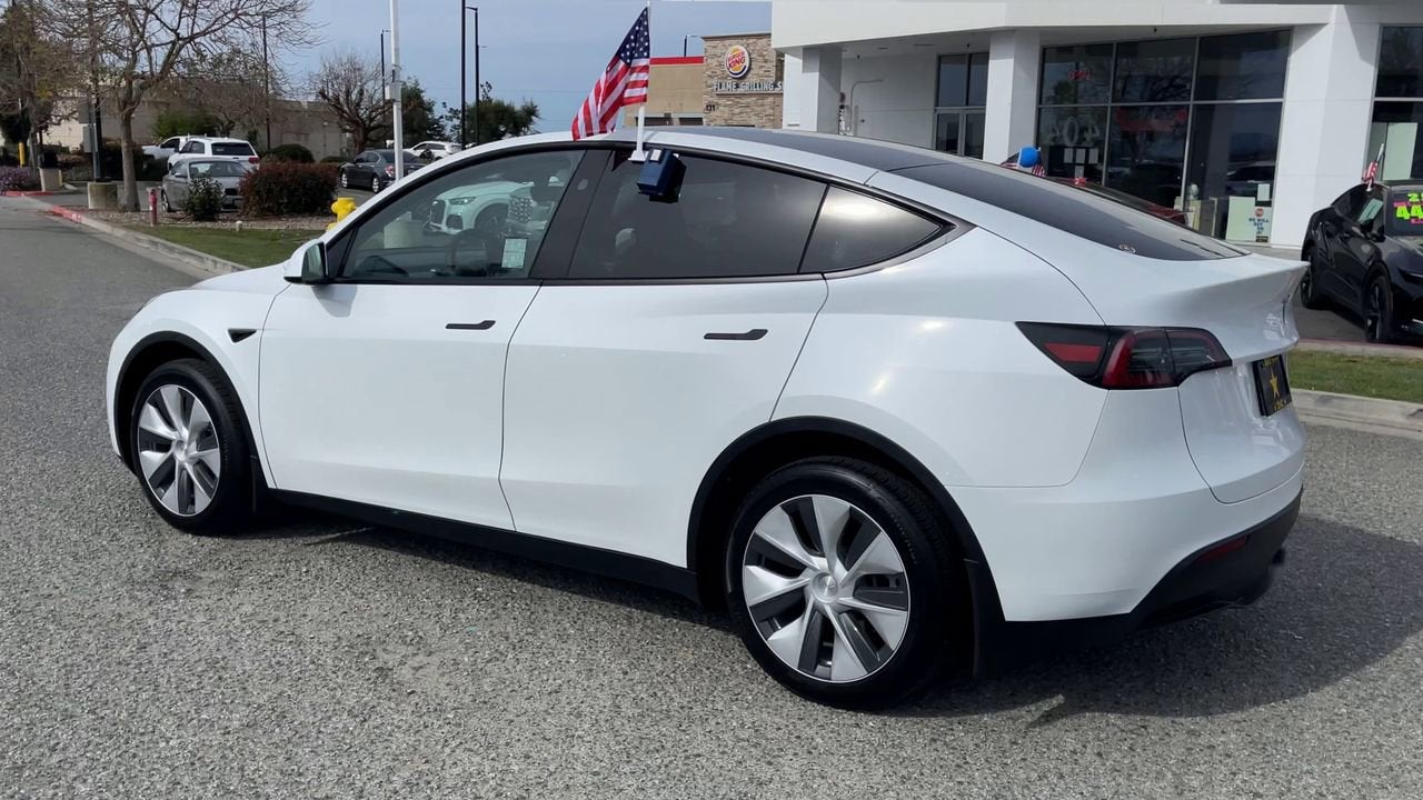 2024 Tesla Model Y Long Range