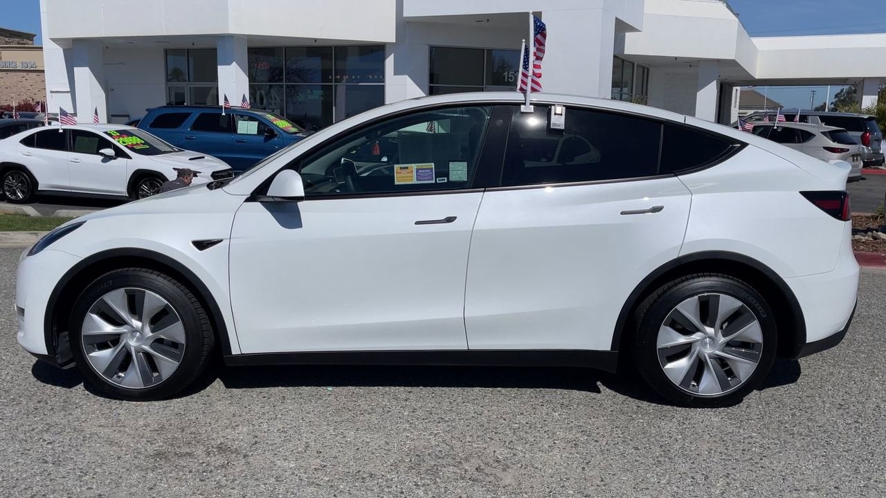 2022 Tesla Model Y Long Range