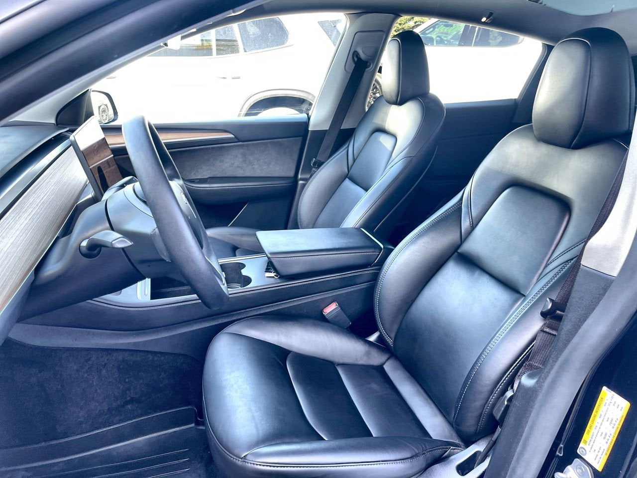 2024 Tesla Model Y Performance