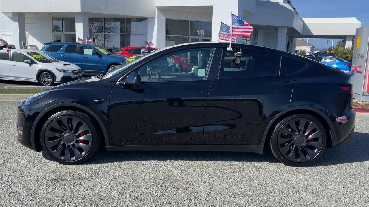 2024 Tesla Model Y Performance