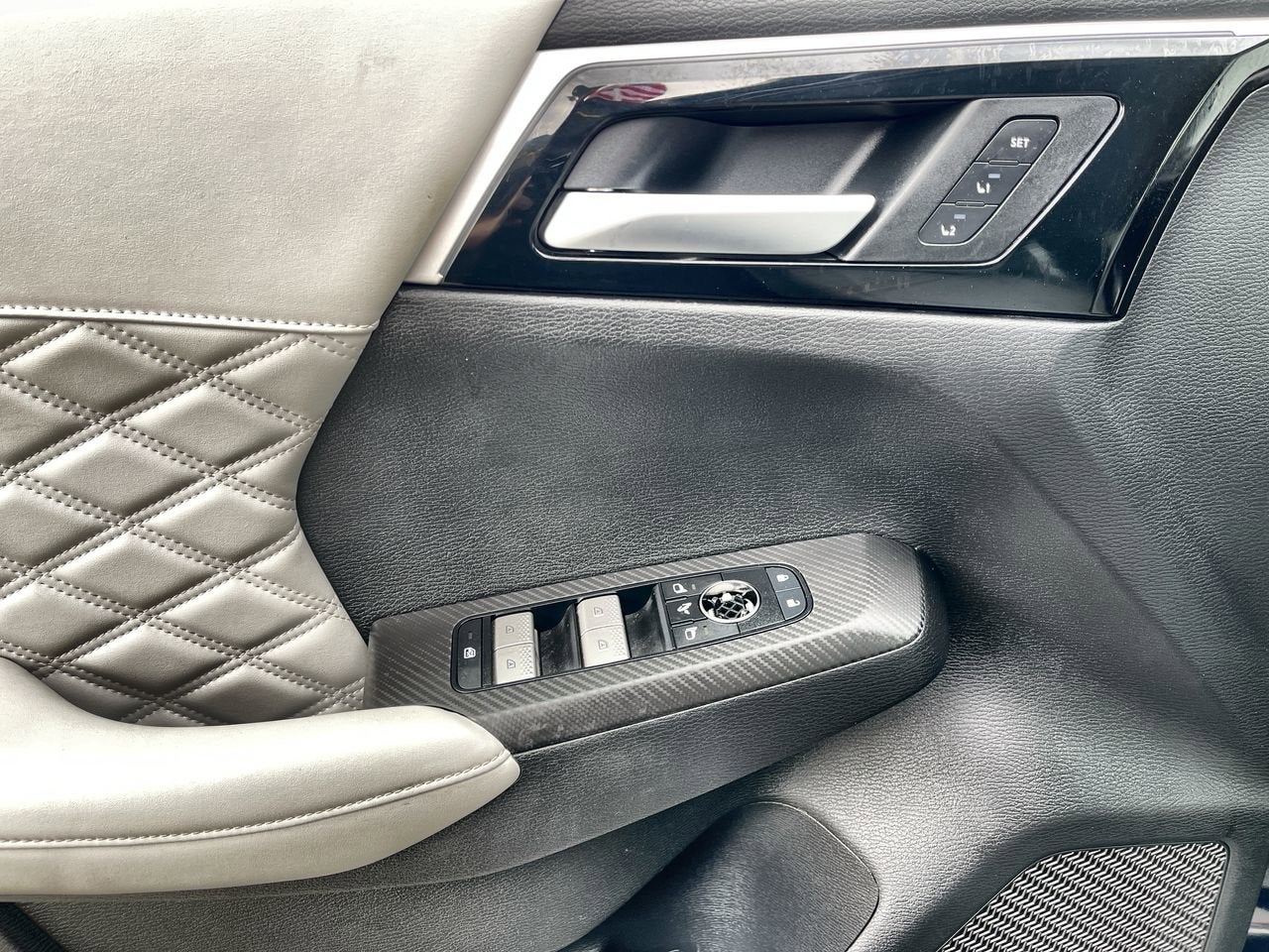 2024 Mitsubishi Outlander SEL