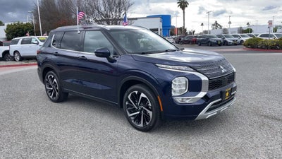 2024 Mitsubishi Outlander SEL