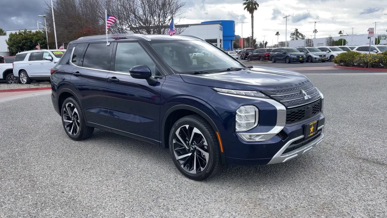 2024 Mitsubishi Outlander SEL