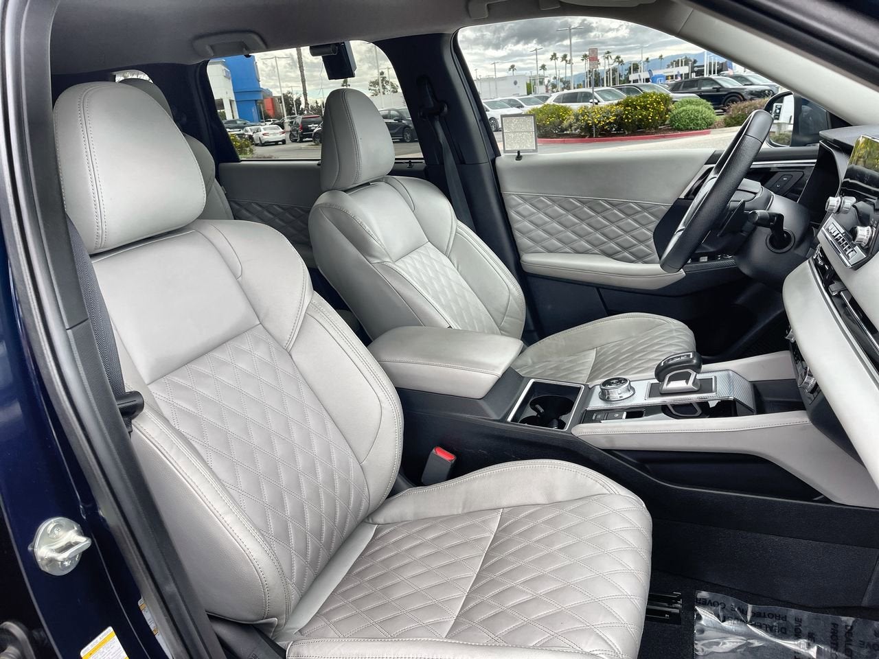 2024 Mitsubishi Outlander SEL